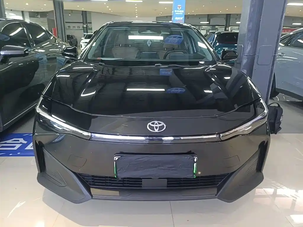 Toyota bZ3 2023 517km Elite PRO фото 3