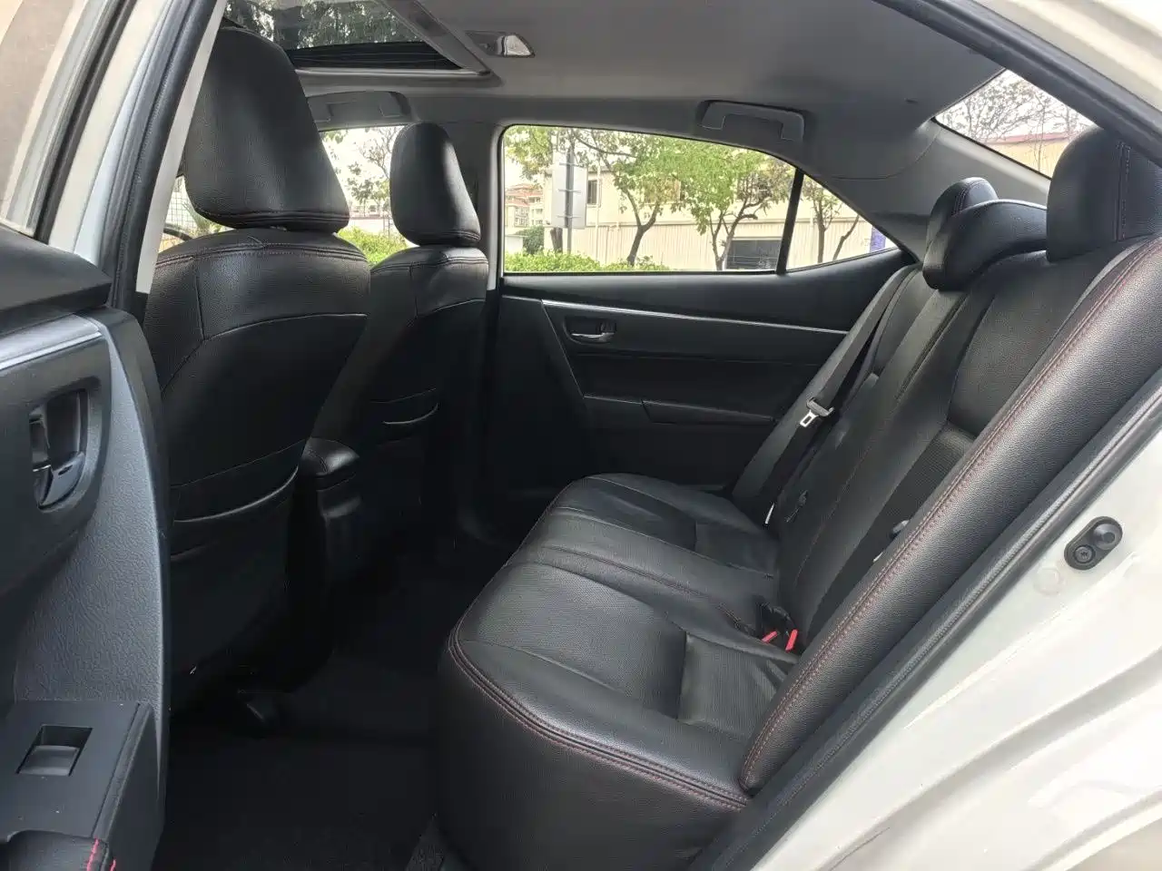 Toyota Levin 2017 1.2T G CVT Elite Edition фото 6