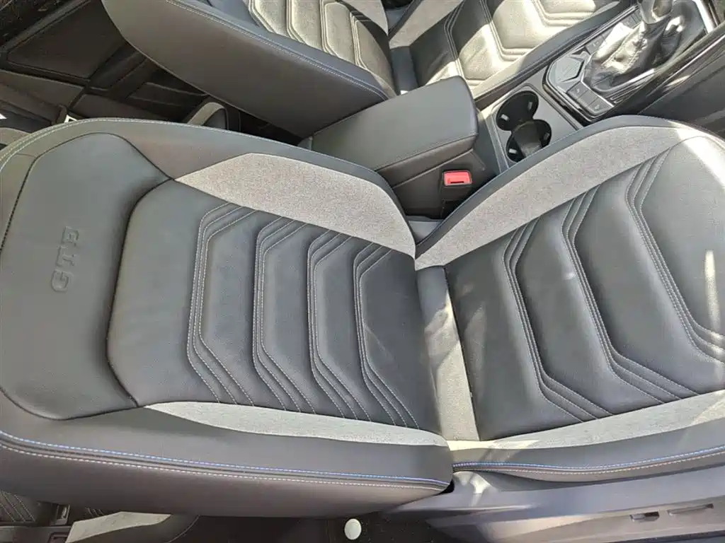 Volkswagen Tayron GTE Plug-in Hybrid 2020 1.4T Premium фото 25