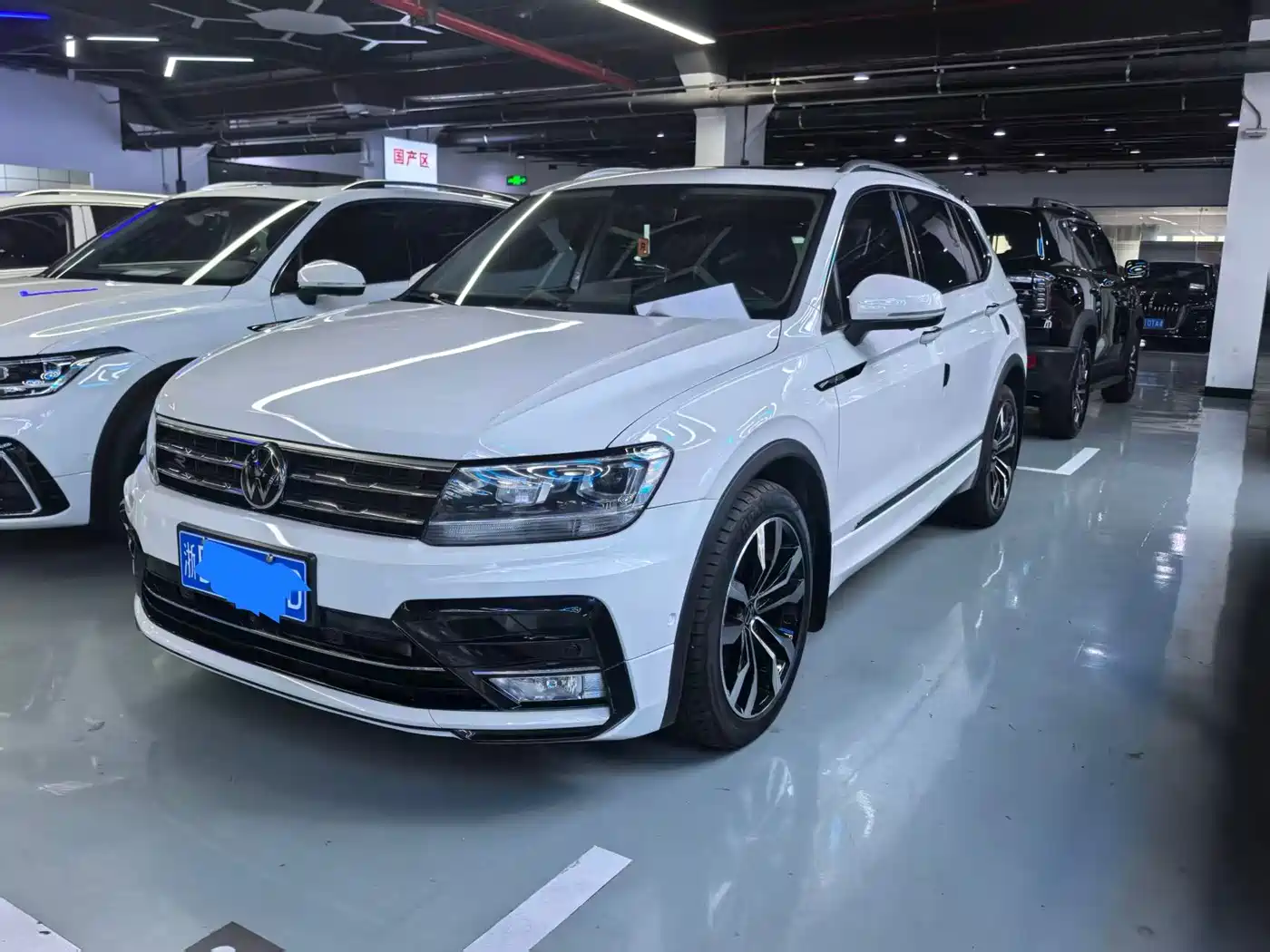 Volkswagen Tiguan L 2021 330TSI Automatic 2WD R-Line Premium