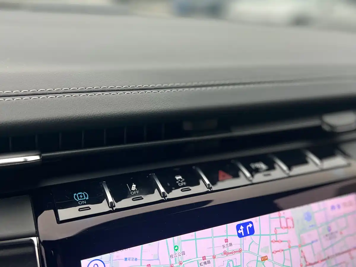 JEEP GRAND CHEROKEE 4XE