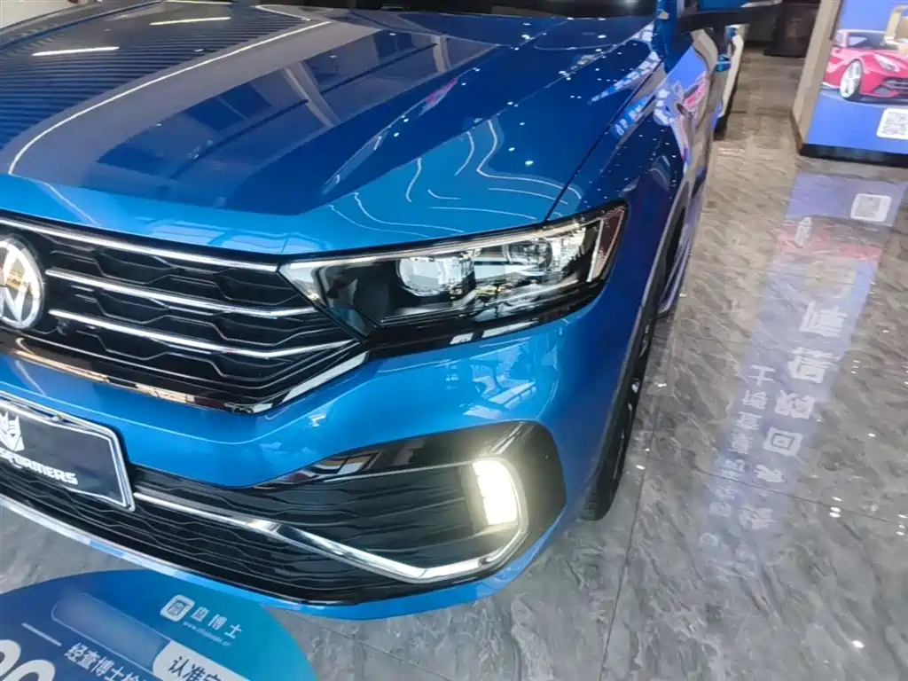 Volkswagen T-ROC 2020 280TSI DSG 2WD R-Line Pro фото 24