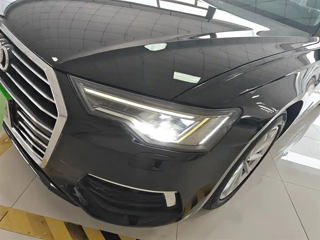 Audi A6L 2019 40 TFSI Luxury Elegance фото 18