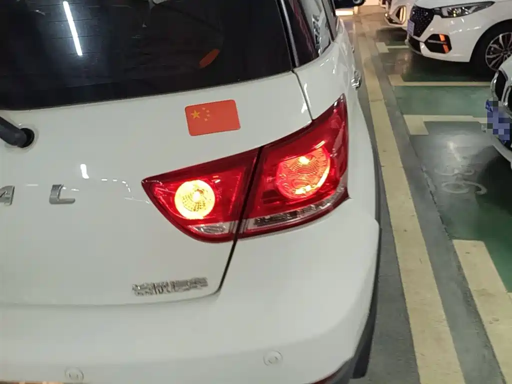 Haval H1 2016 Red Label 1.5L AMT Comfort фото 8