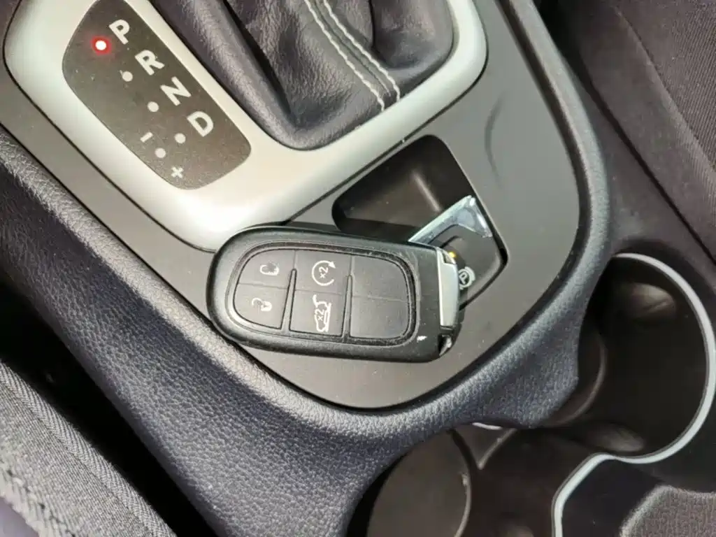 Photo 9 - Jeep Cherokee