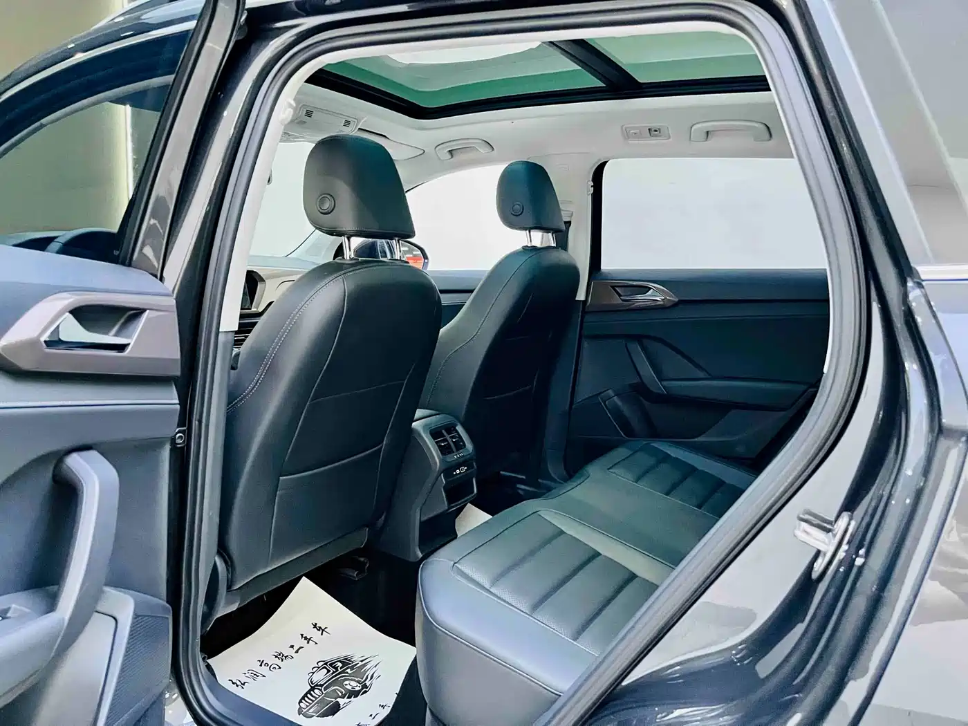 Volkswagen Tharu 2021 280TSI 2WD Luxury Plus фото 7