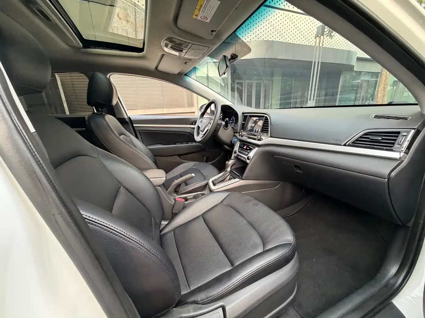 HYUNDAI LEAD
