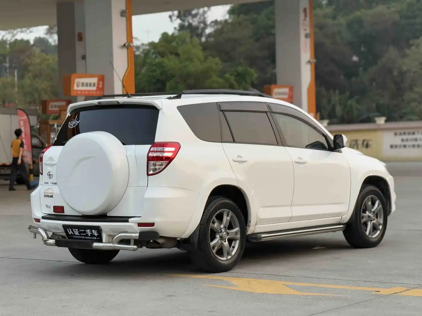 Toyota RAV4 Rongfang 2013 Special Edition 2.0L Auto Classic фото 8