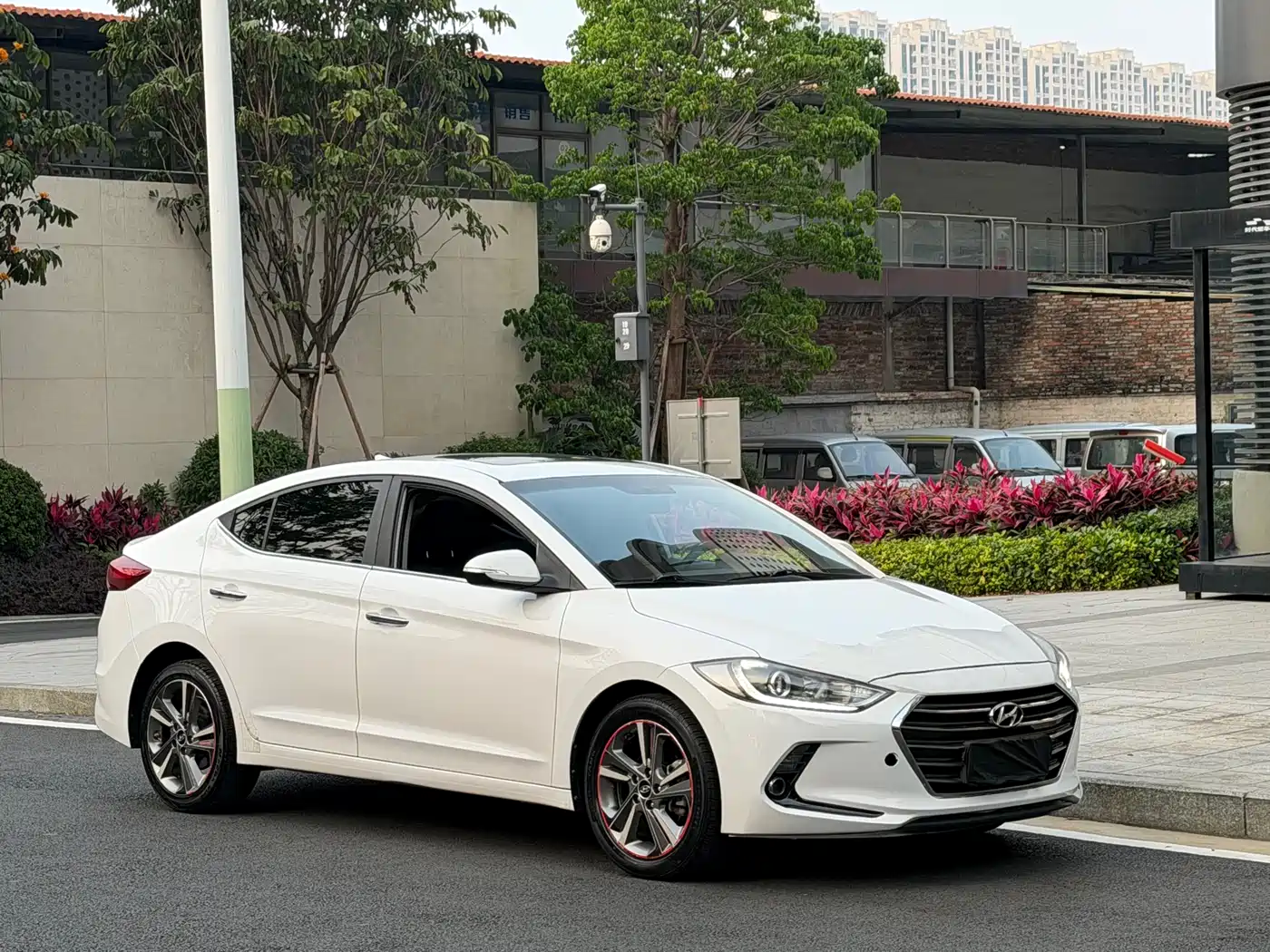 HYUNDAI LEAD