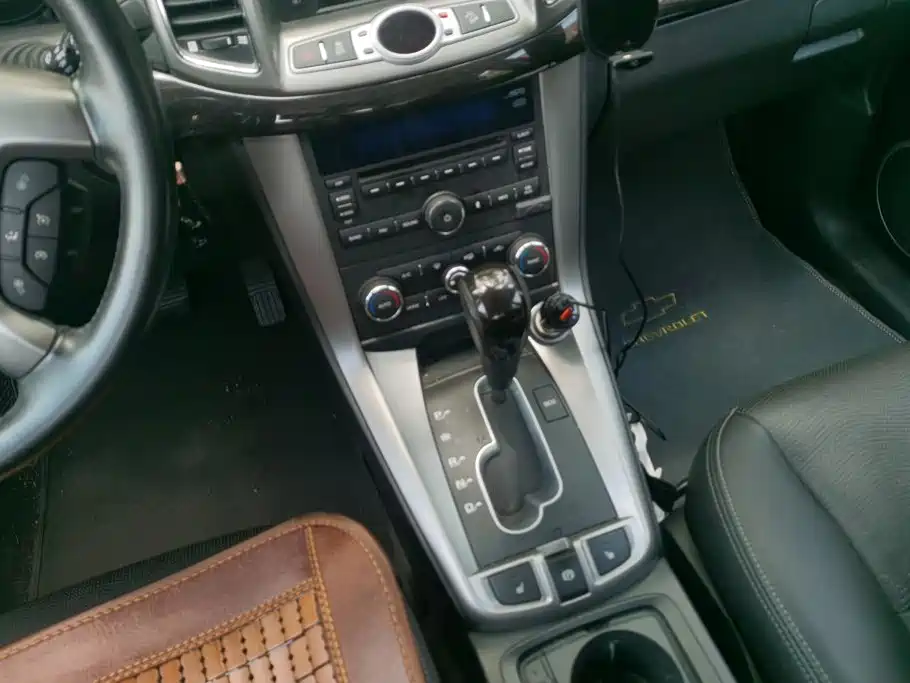 Chevrolet Captiva 2014 2014 2.4L 4WD Flagship 7-seater