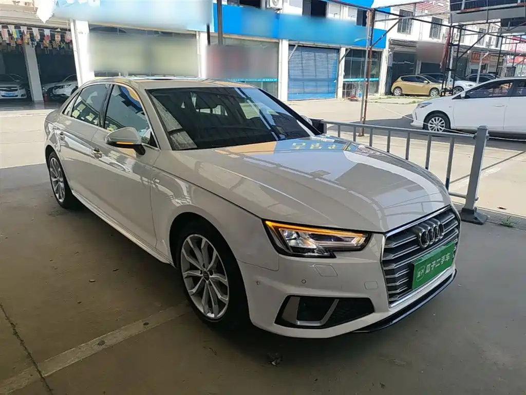 Audi A4L 2019 40 TFSI Fashion (China V) фото 4