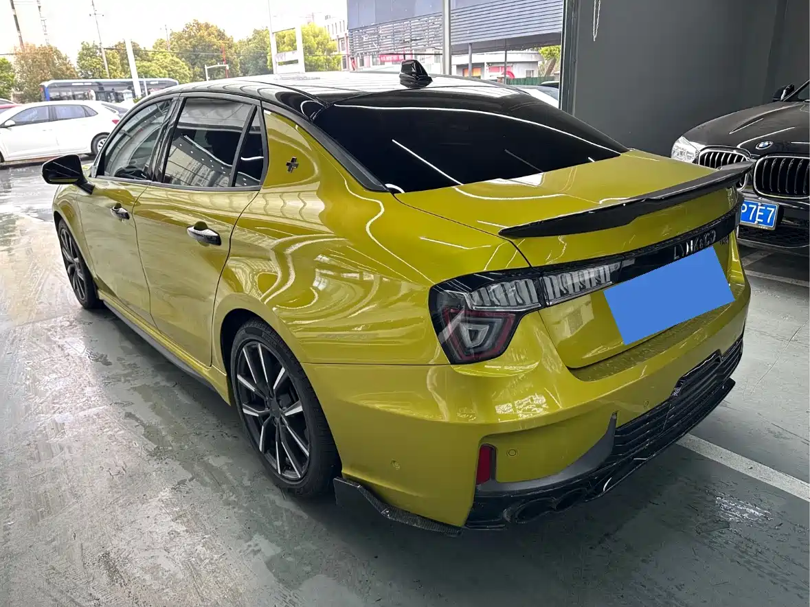 Lynk & Co 03 2021 03+ 2.0TD Auto Performance Package Edition фото 24