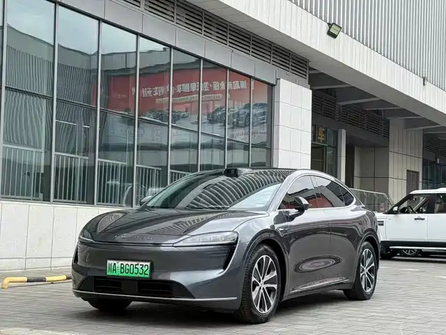 Zhijie Luxeed R7 2024 Pure Electric 802km Max