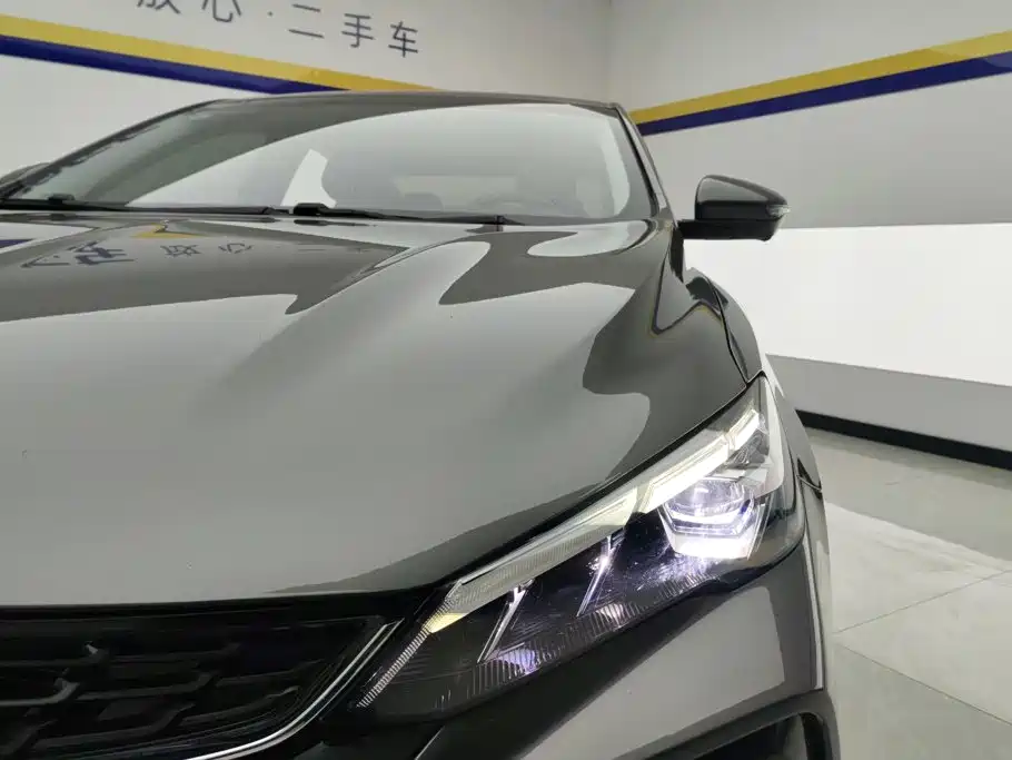 Фото 5 - Geely Binrui