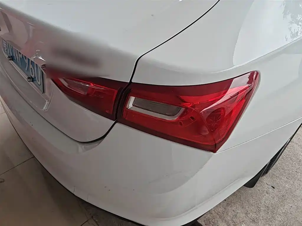 Chevrolet Malibu XL 2017 1.5T Auto Sport Edition фото 8