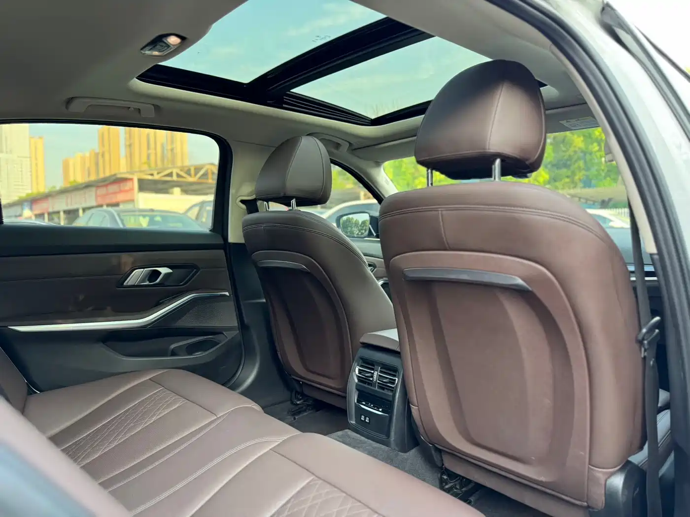 BMW i3 2024 eDrive 40 L Night Sport Package фото 17
