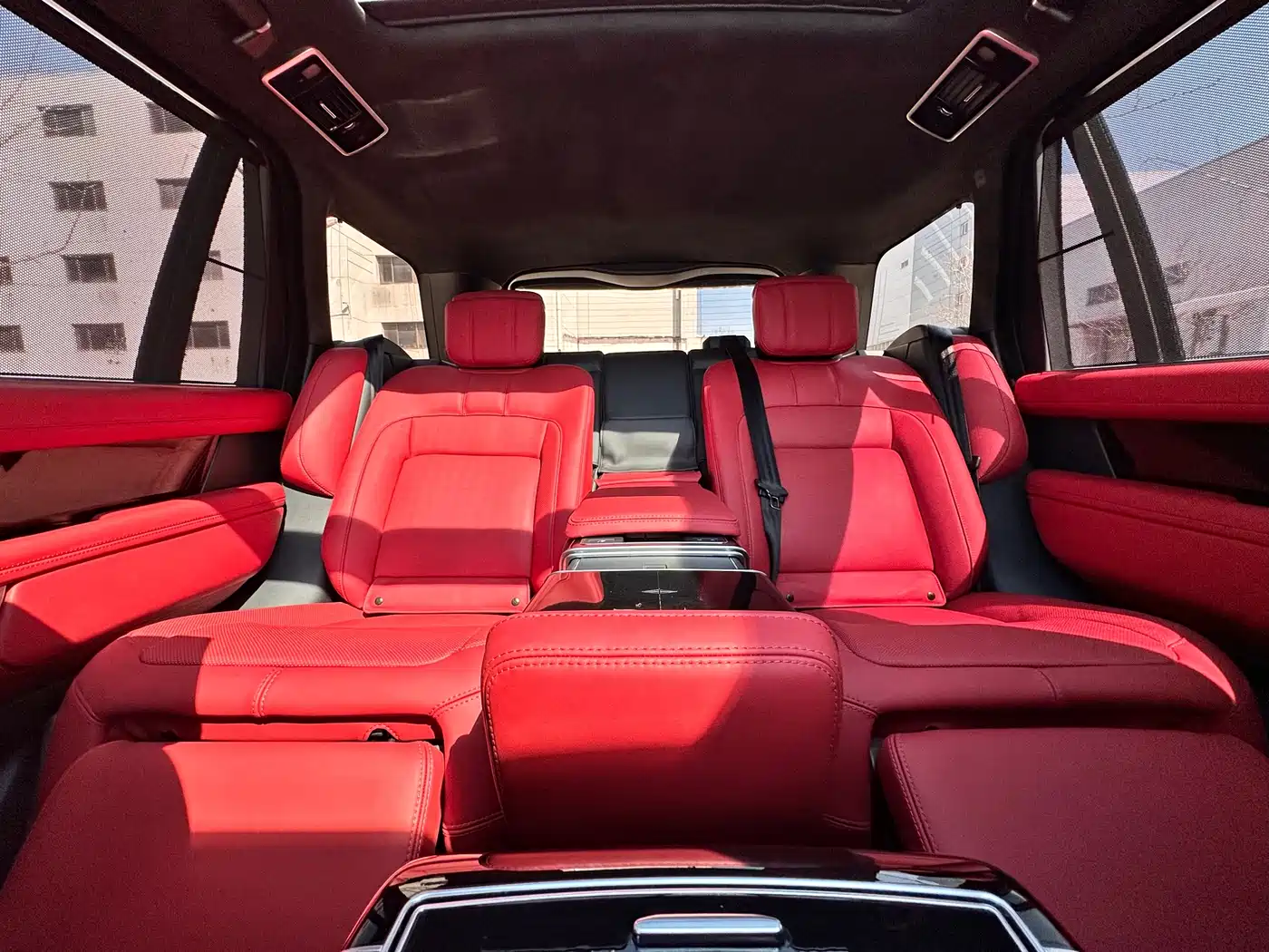Land Rover Range Rover 2022 3.0 L6 400PS Prestige Genesis Extended Edition фото 29
