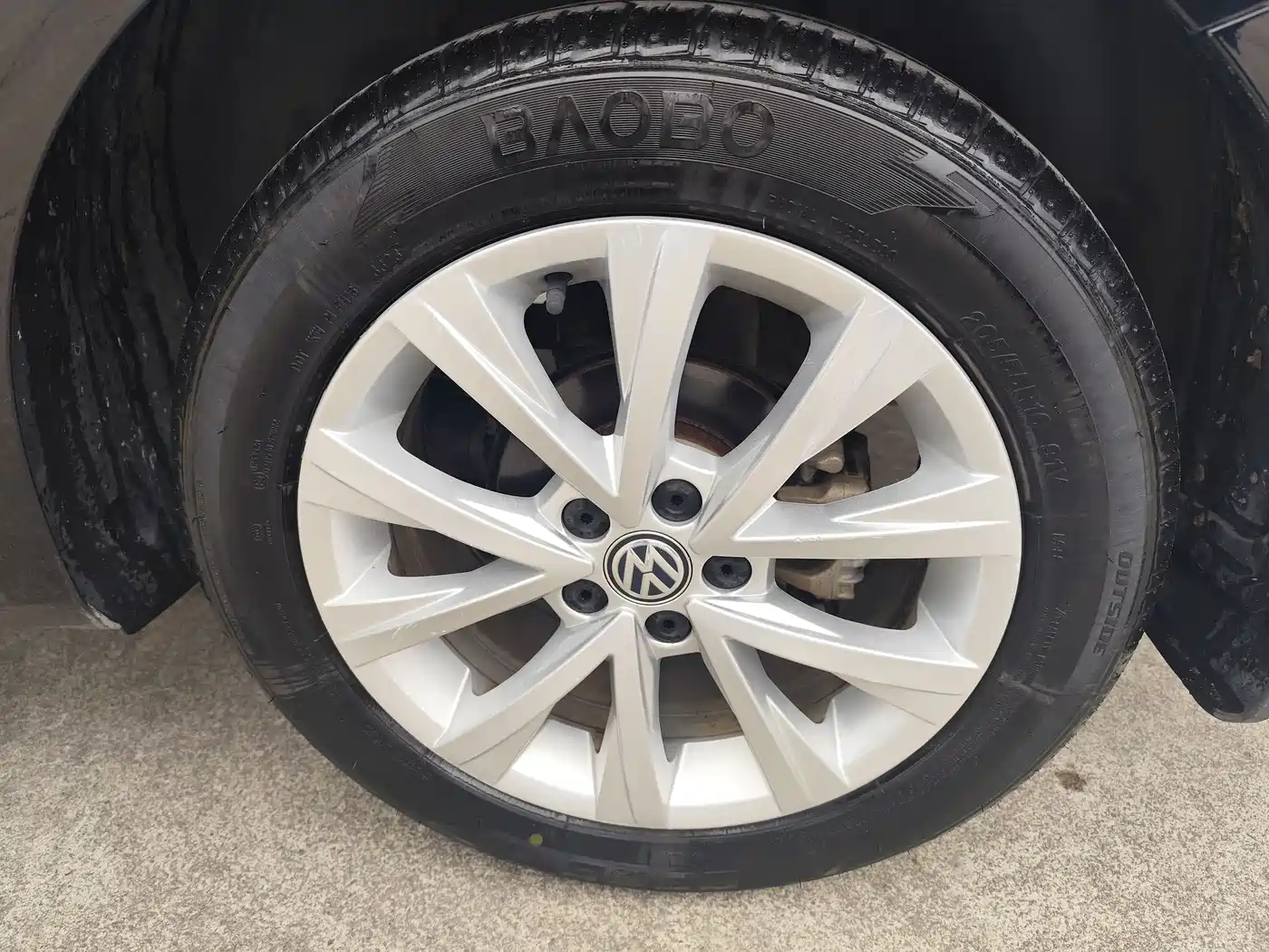 Volkswagen Lavida 2015 230TSI DSG Comfort Edition фото 11
