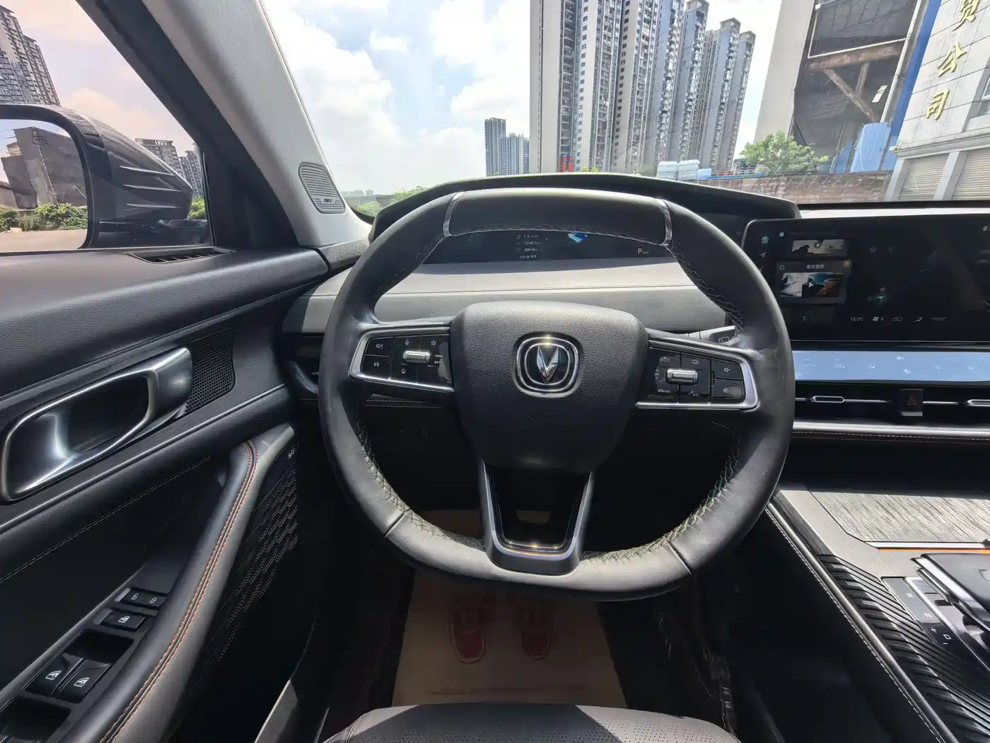 CHANGAN UNI-K