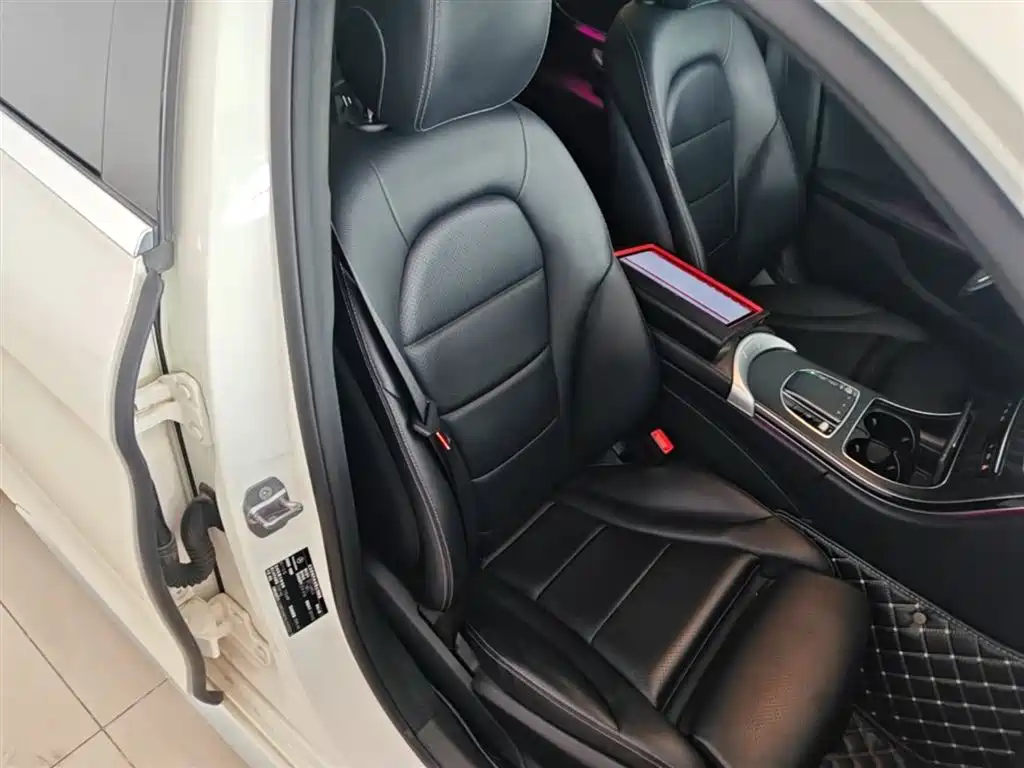 Mercedes-Benz C-Class 2019 C 180 L Fashion Sport Edition фото 25
