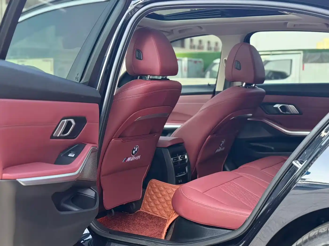 BMW i3 2024 eDrive 35 L фото 6