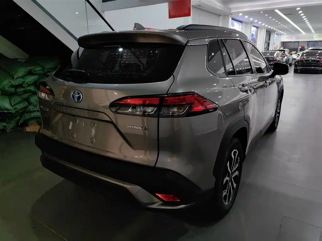 Toyota Frontlander 2023 2.0L Smart Hybrid Dual Engine Prestige Edition фото 7
