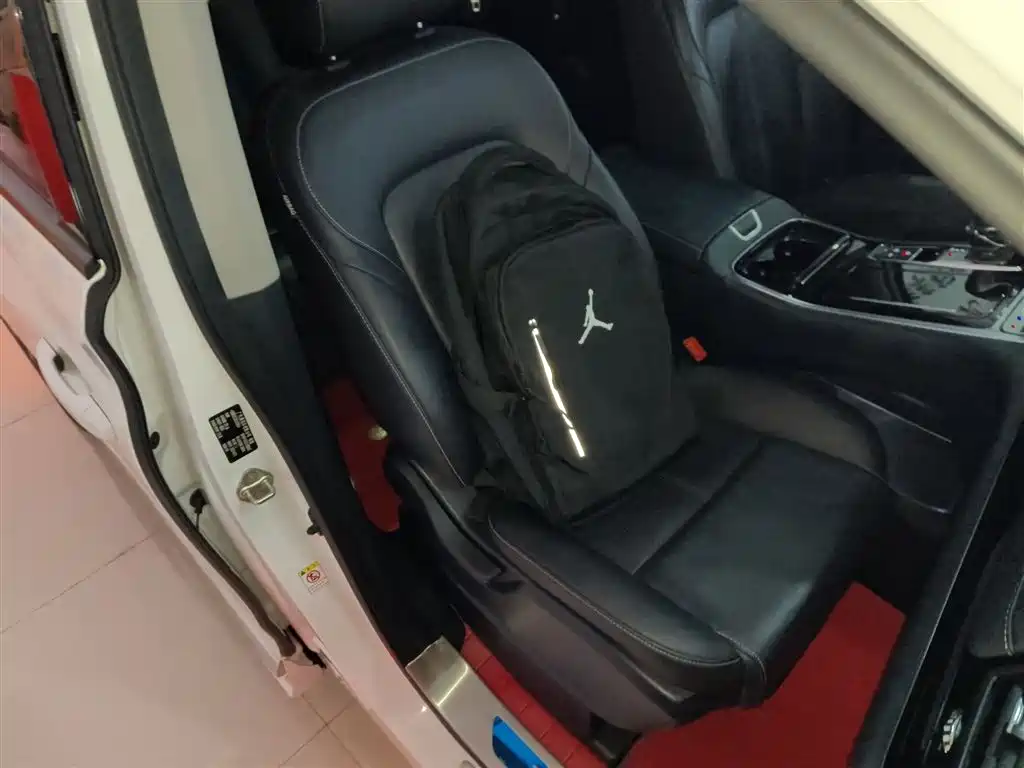GAC Trumpchi Trumpchi M8 2023 Leading Series 390T Prestige Edition фото 25