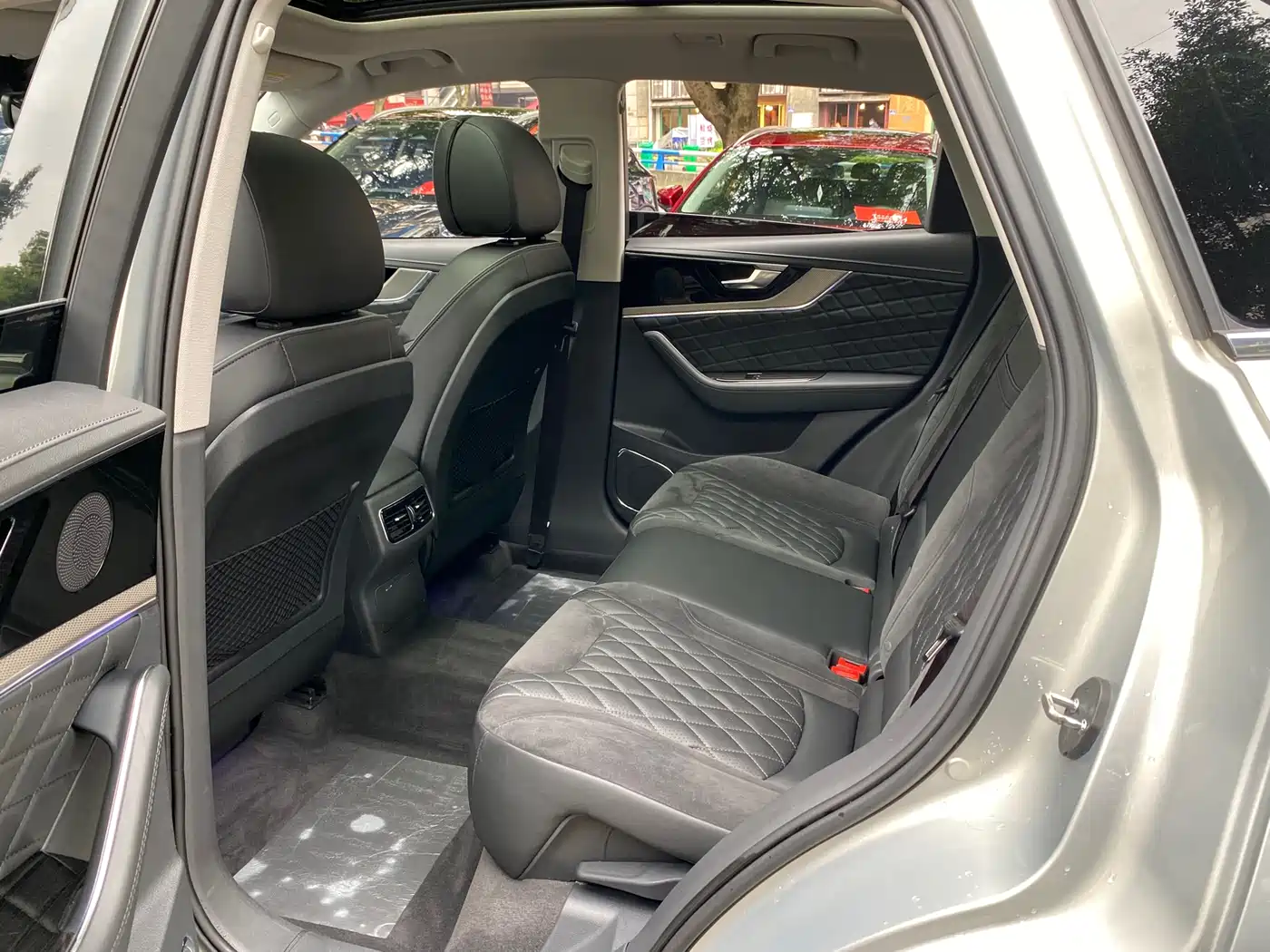 Hongqi HS5 2019 2.0T Smart Connect Enjoy 4WD Edition фото 10