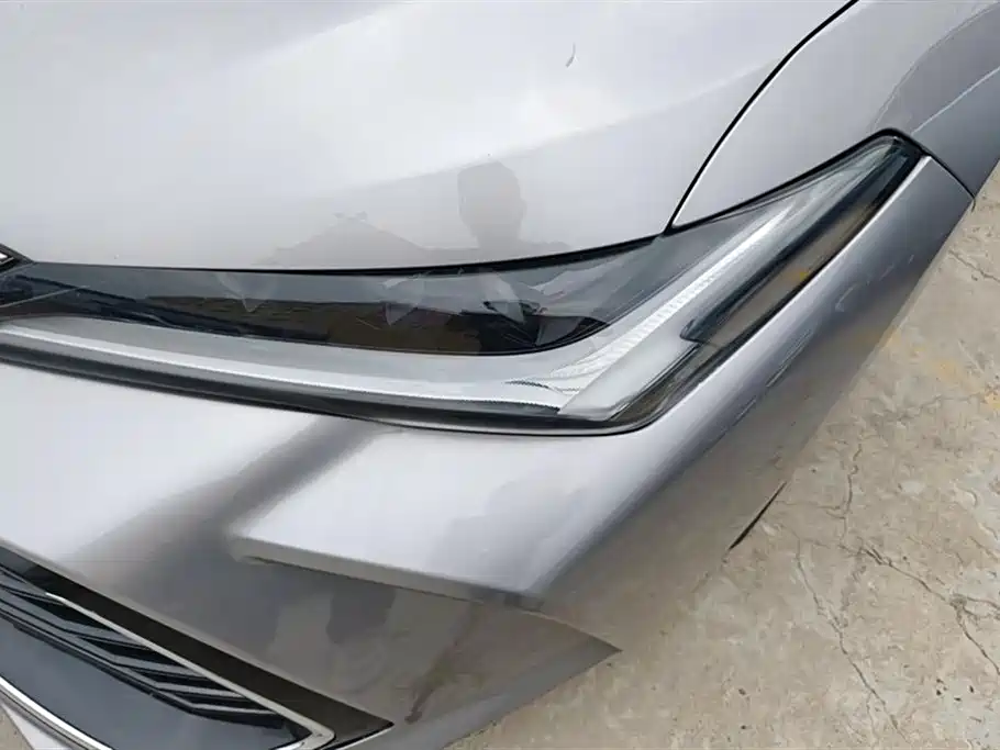 Toyota Avalon 2022 2.5L Luxury Edition фото 5