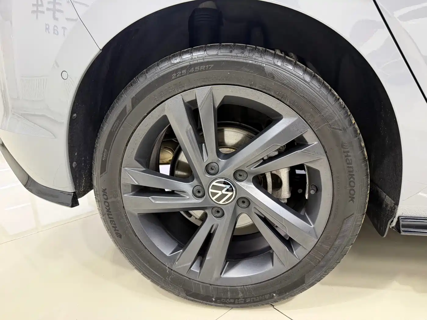 Volkswagen Golf 2021 280TSI DSG R-Line фото 22
