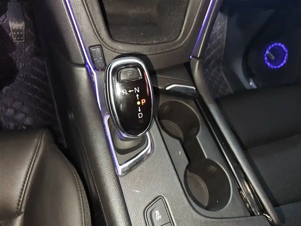 Cadillac XT5 2018 25T Luxury фото 6