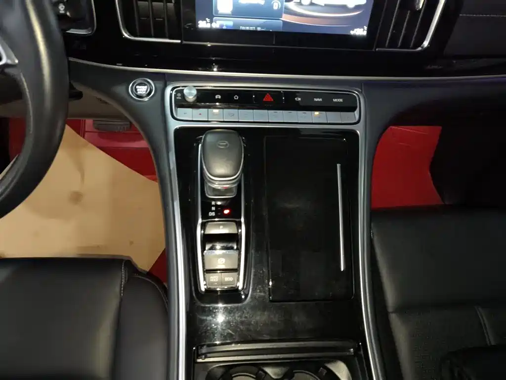 GAC Trumpchi Trumpchi M8 2023 Leading Series 390T Prestige Edition фото 14