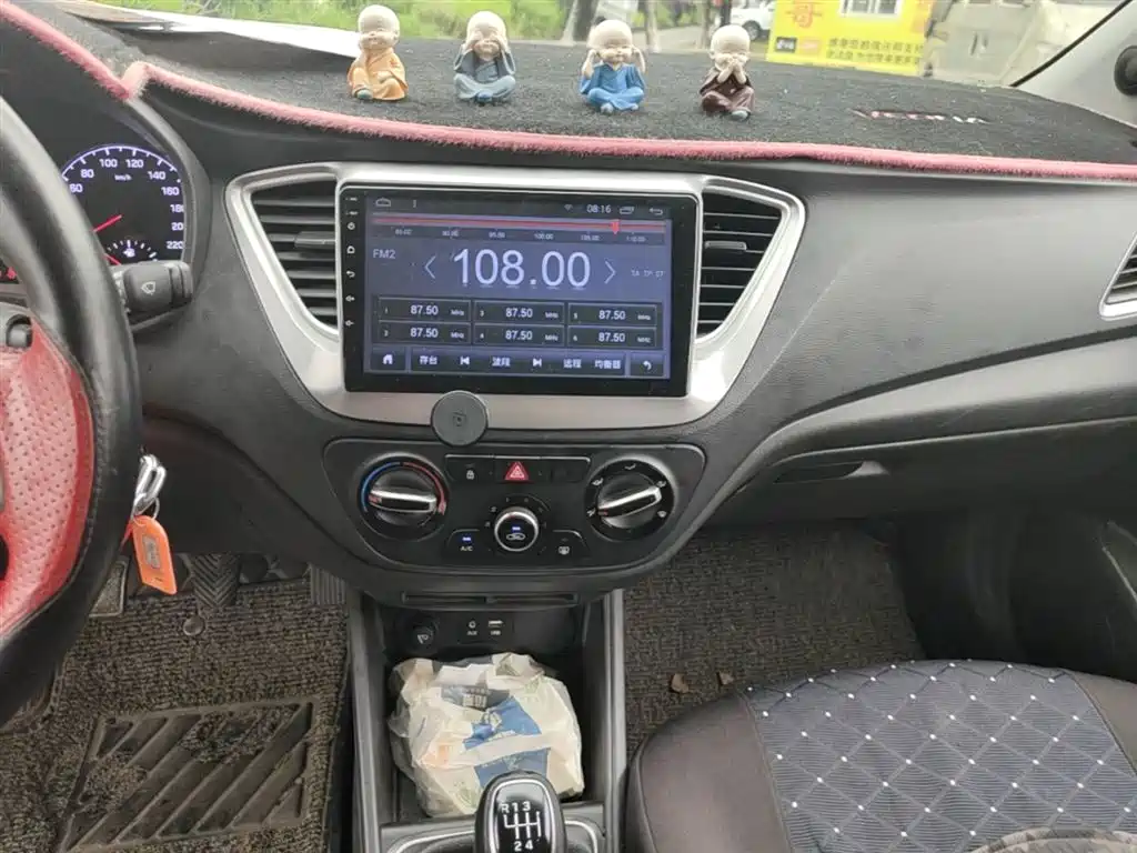 HYUNDAI ACCEPT