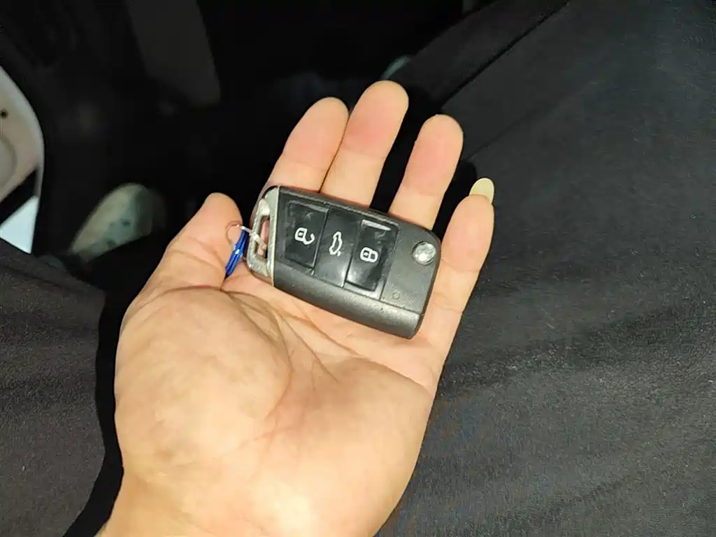 Volkswagen Tiguan L 2018 330TSI Automatic 2WD Comfort Edition фото 9