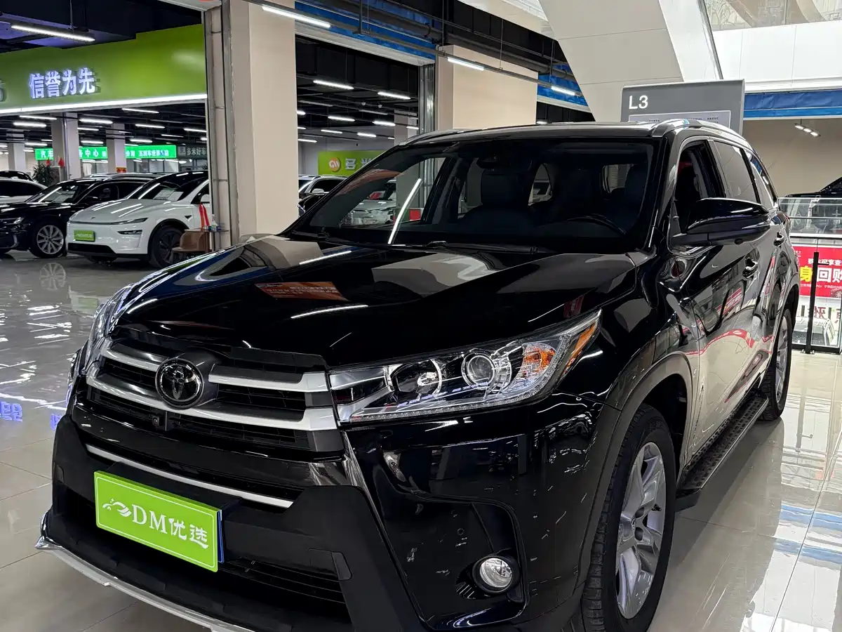 Toyota Highlander 2018 2.0T 4WD Luxury 7-seater (China V) фото 3