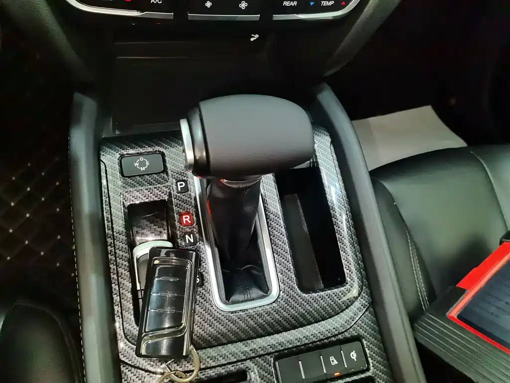 GAC Trumpchi Trumpchi GS8 2017 320T 2WD Luxury Smart Connect (7-seater) фото 7
