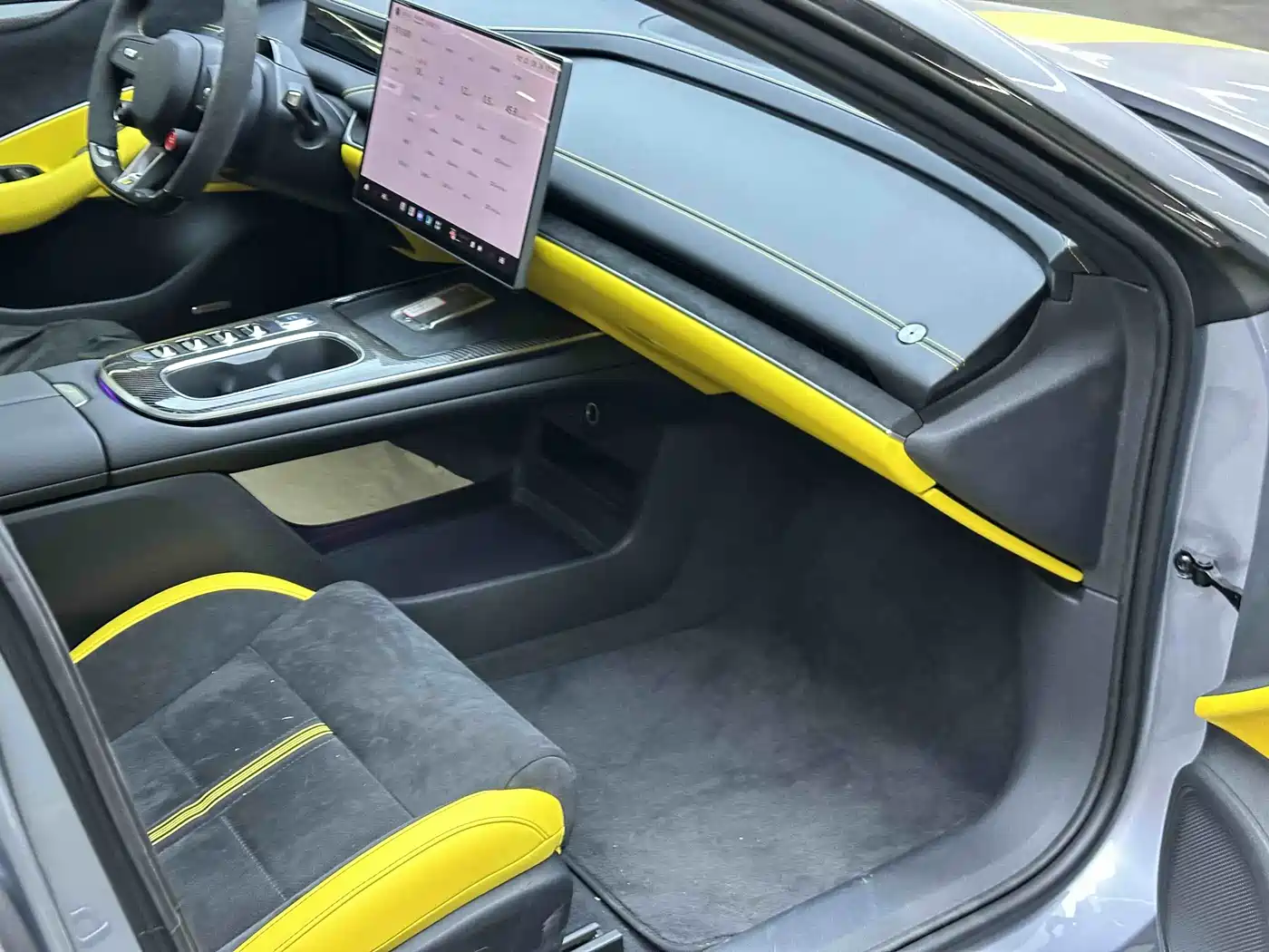 Xiaomi Auto Xiaomi SU7 Ultra 2025 Model Ultra фото 16