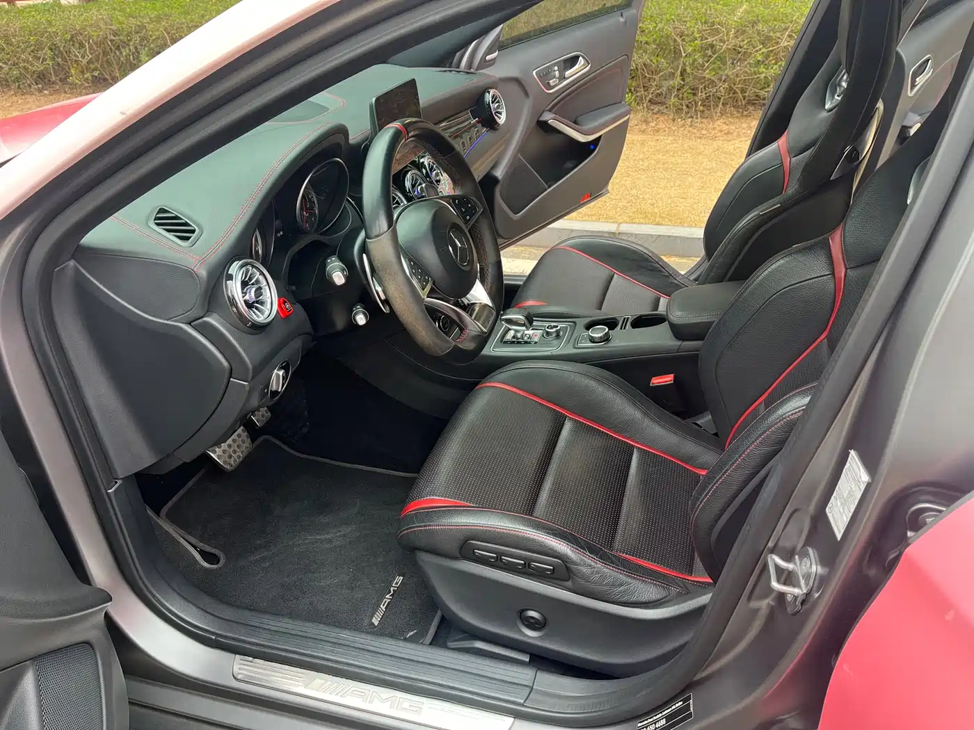 Mercedes-Benz GLA AMG 2017 AMG GLA 45 4MATIC фото 7