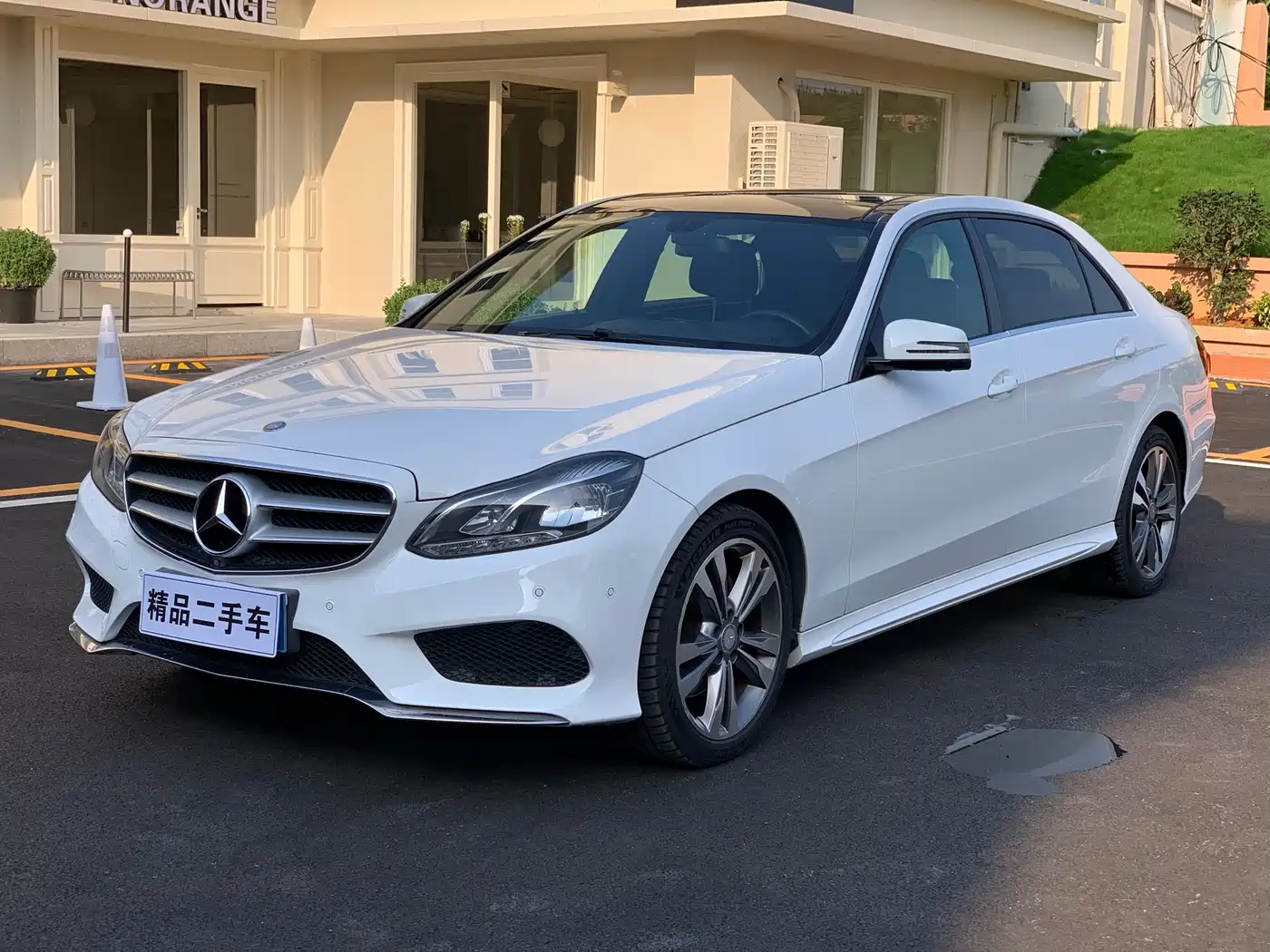 Mercedes-Benz E-Class 2015 Facelift E 260 L Sport
