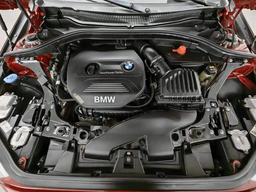 صورة 6 - BMW 1 Series