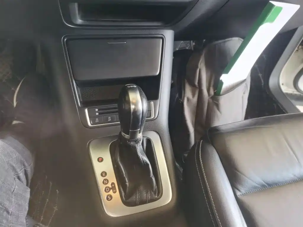 Volkswagen Tiguan 2016 280TSI Automatic 2WD Silk Road Comfort фото 14