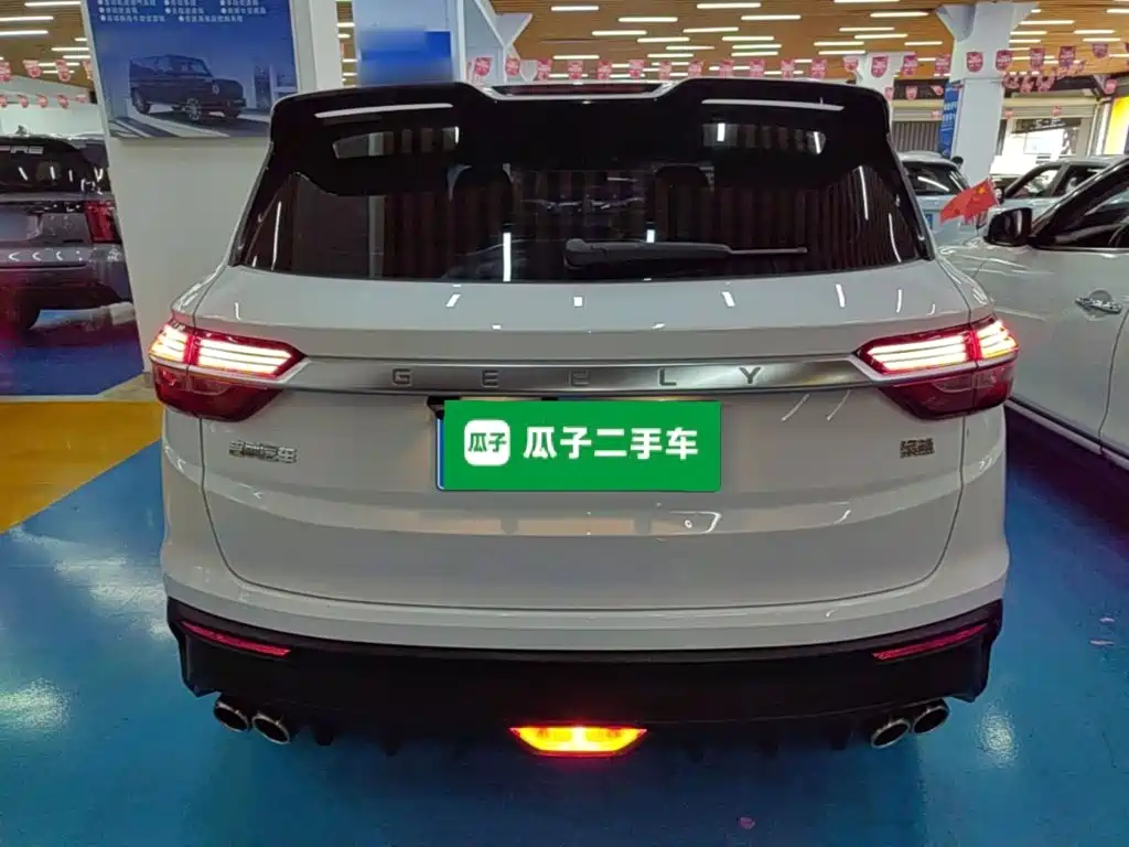 Фото 6 - Geely Coolray