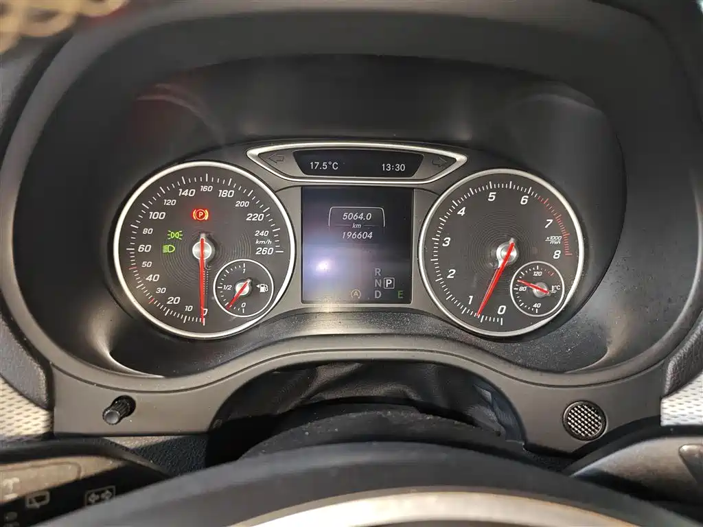 Mercedes-Benz B-Class 2015 B 200 Dynamic фото 8