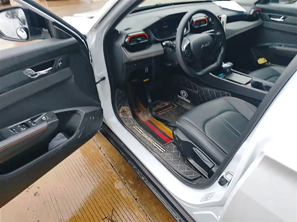 DONGFENG FENGSHEN YI HYUN