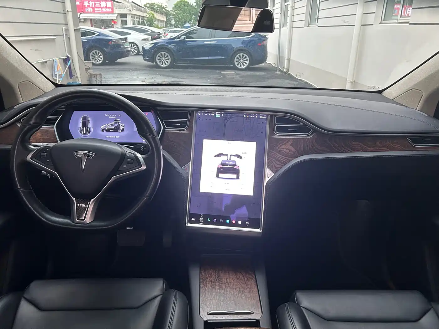  Tesla Model X 2017 Model X 100D Long Range 10
