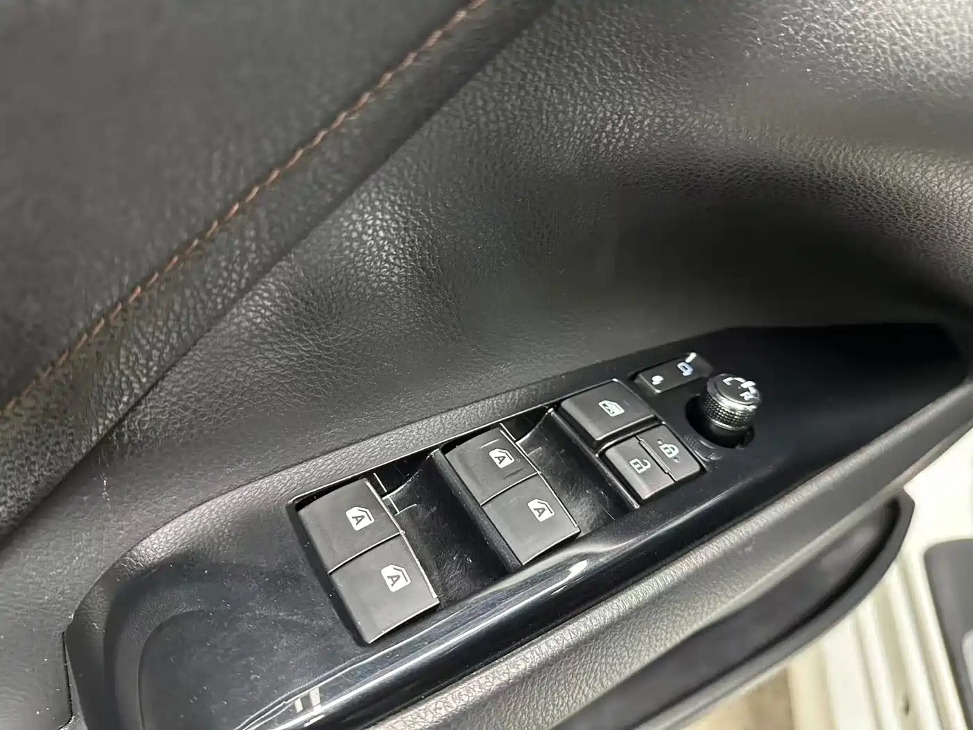 Toyota Camry 2019 Facelift 2.0G Luxury Edition фото 14