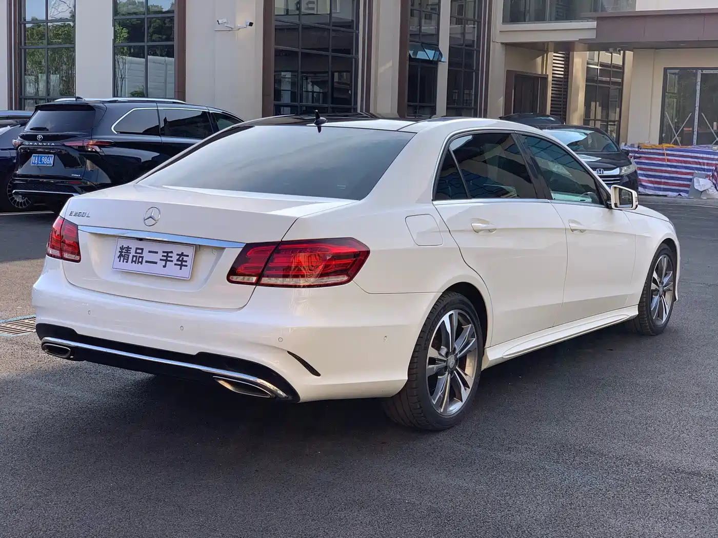 Mercedes-Benz E-Class 2015 Facelift E 260 L Sport фото 6