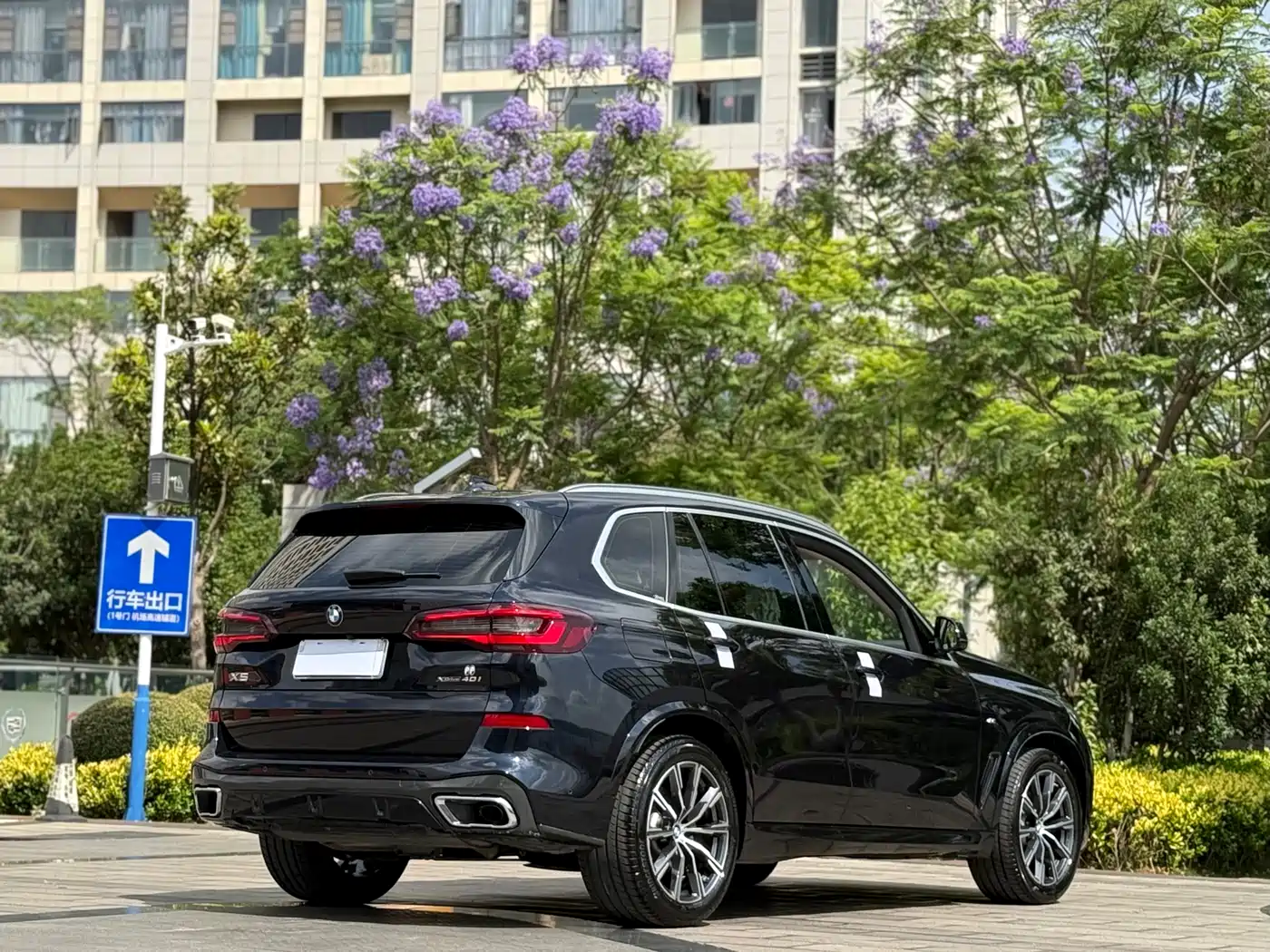 BMW X5 (Import) 2020 xDrive40i M Sport Package фото 7