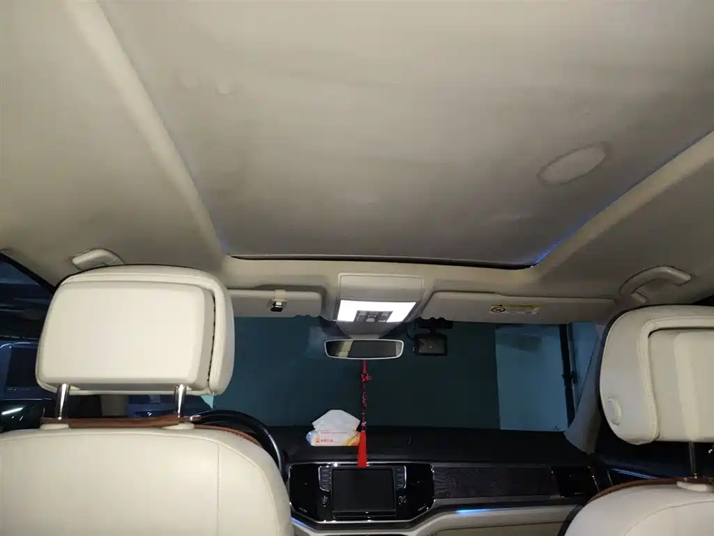 Volkswagen Teramont 2017 530 V6 4WD Flagship Edition фото 9