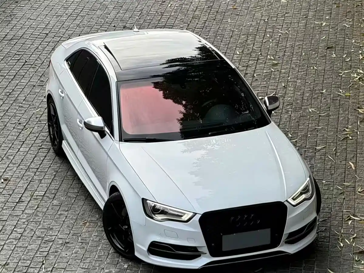 Audi S3 2015 S3 2.0T Limousine фото 2